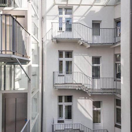 Old Town Apartments - B22 Краків Екстер'єр фото