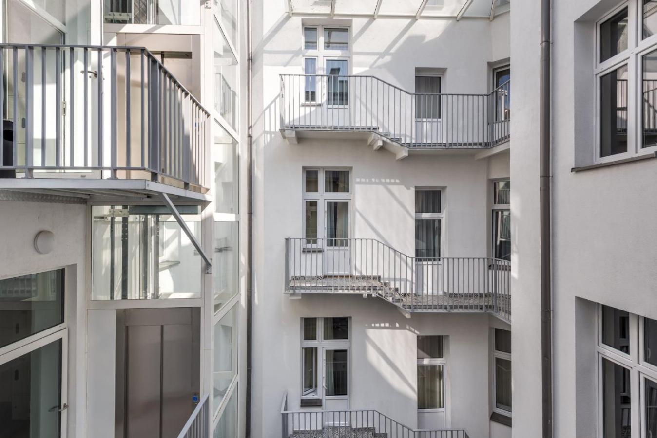 Old Town Apartments - B22 Краків Екстер'єр фото